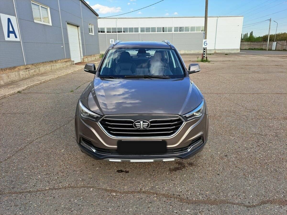 FAW Besturn X40, 2020 Фото №2