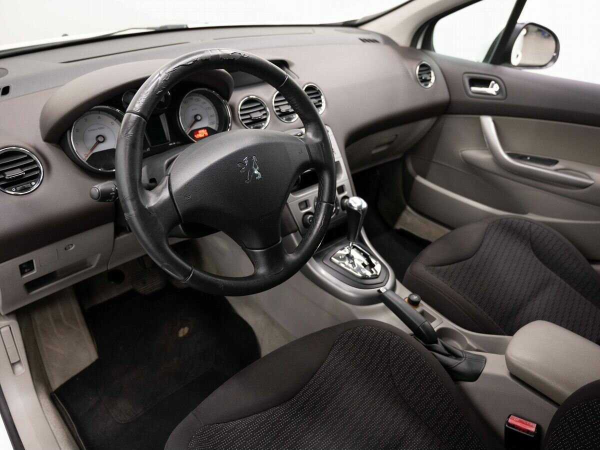 Peugeot 308, 2008 Фото №7