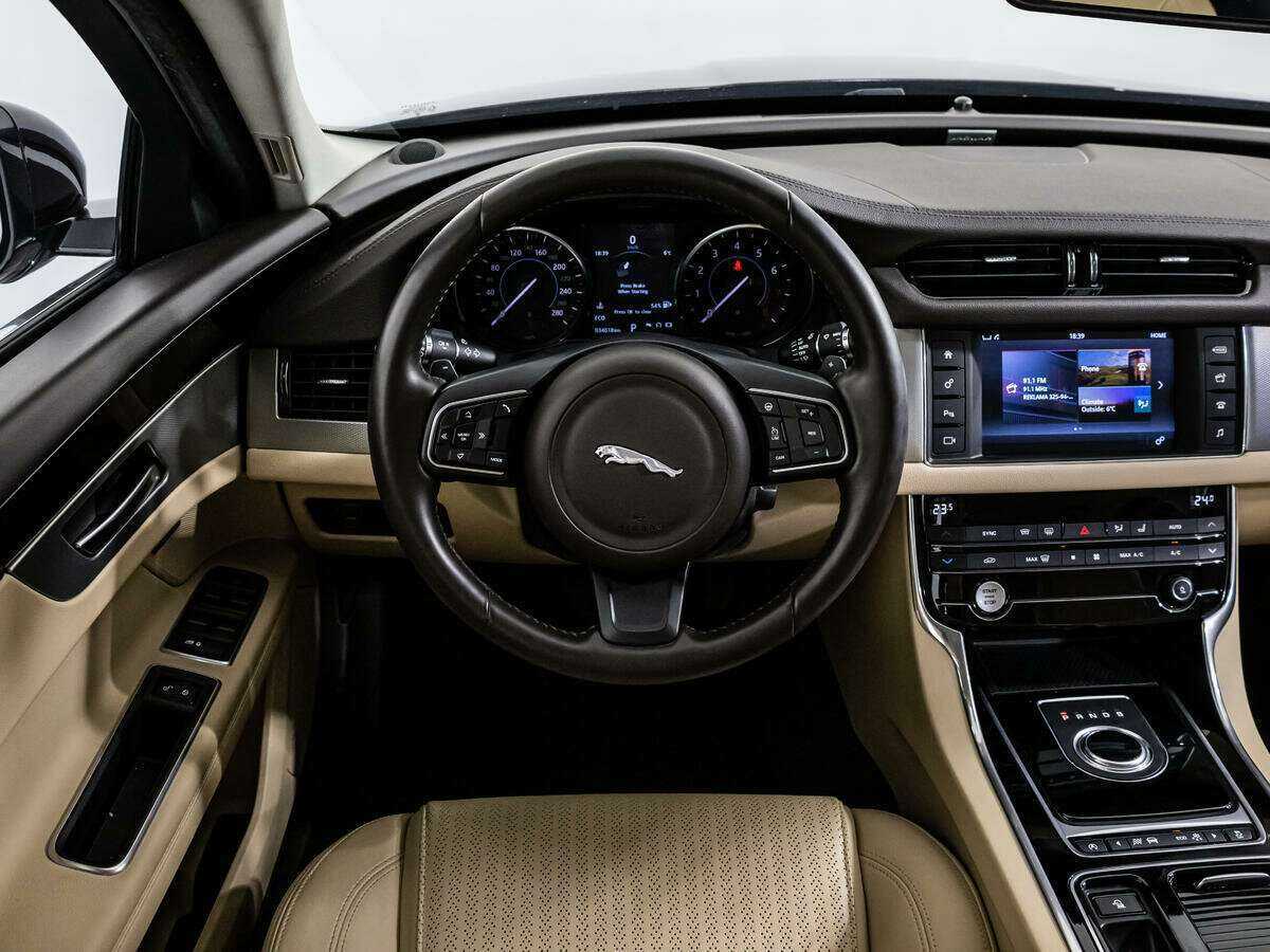 Jaguar XF, 2016 Фото №15
