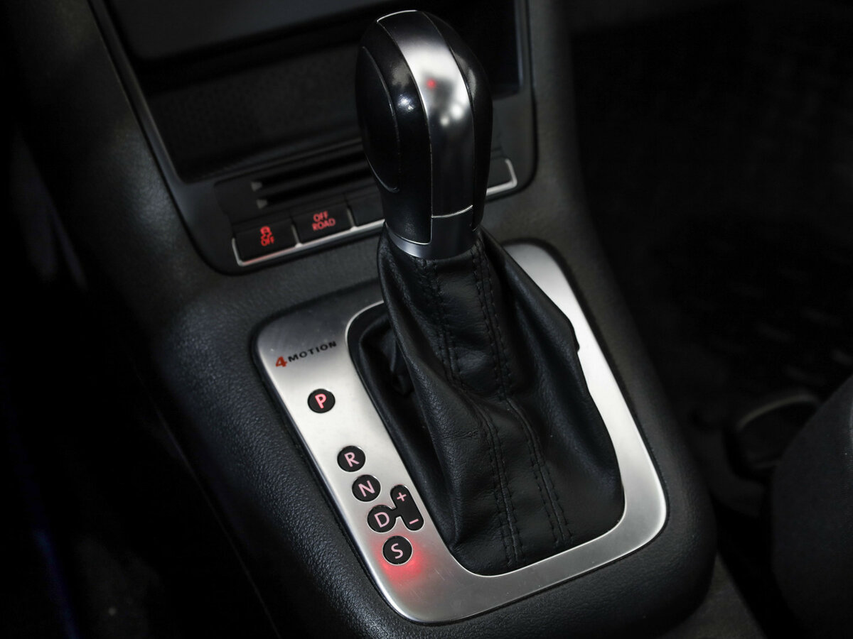 Volkswagen Tiguan I Рестайлинг, 2011 Фото №15