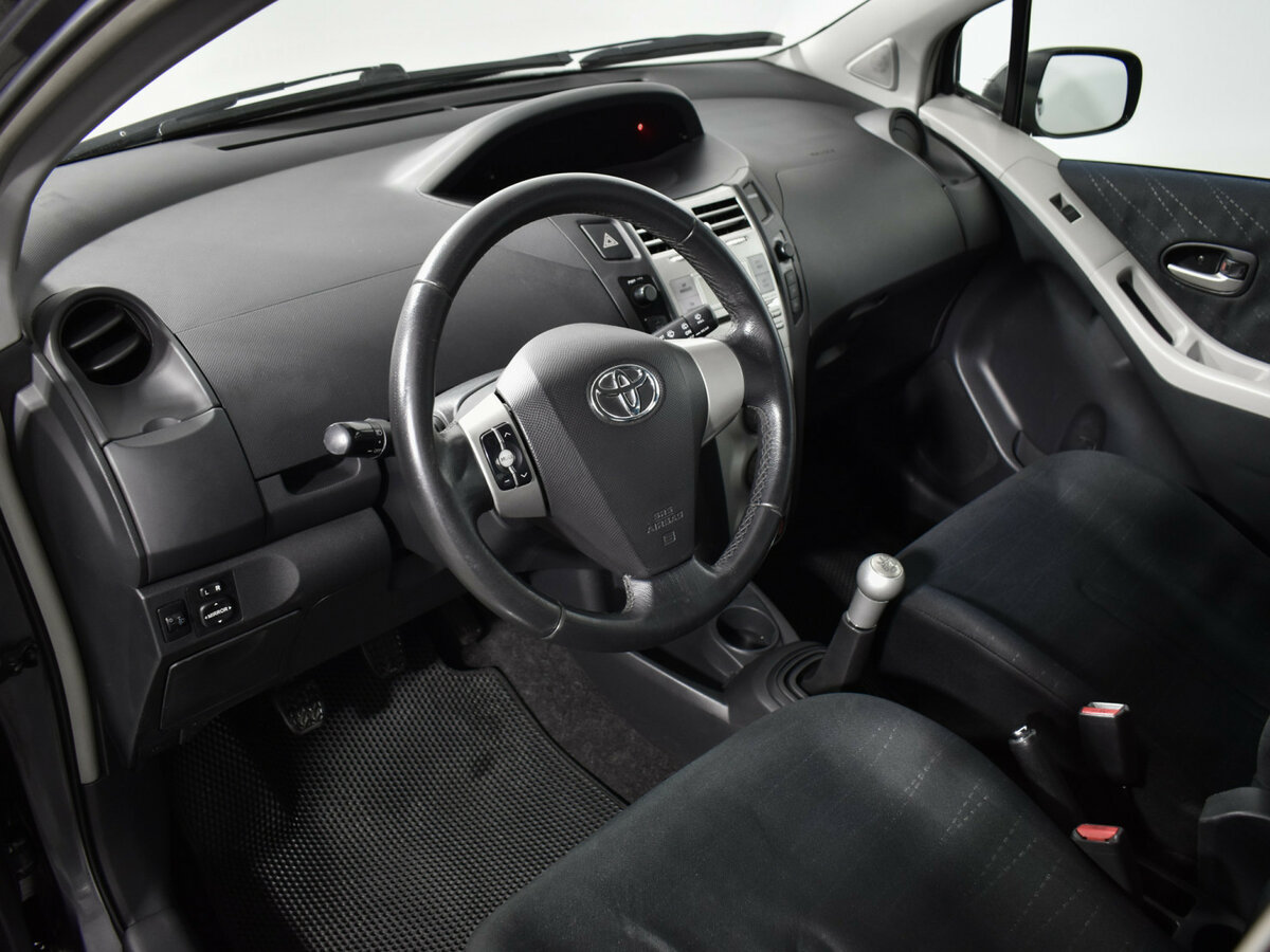 Toyota Yaris II, 2008 Фото №9