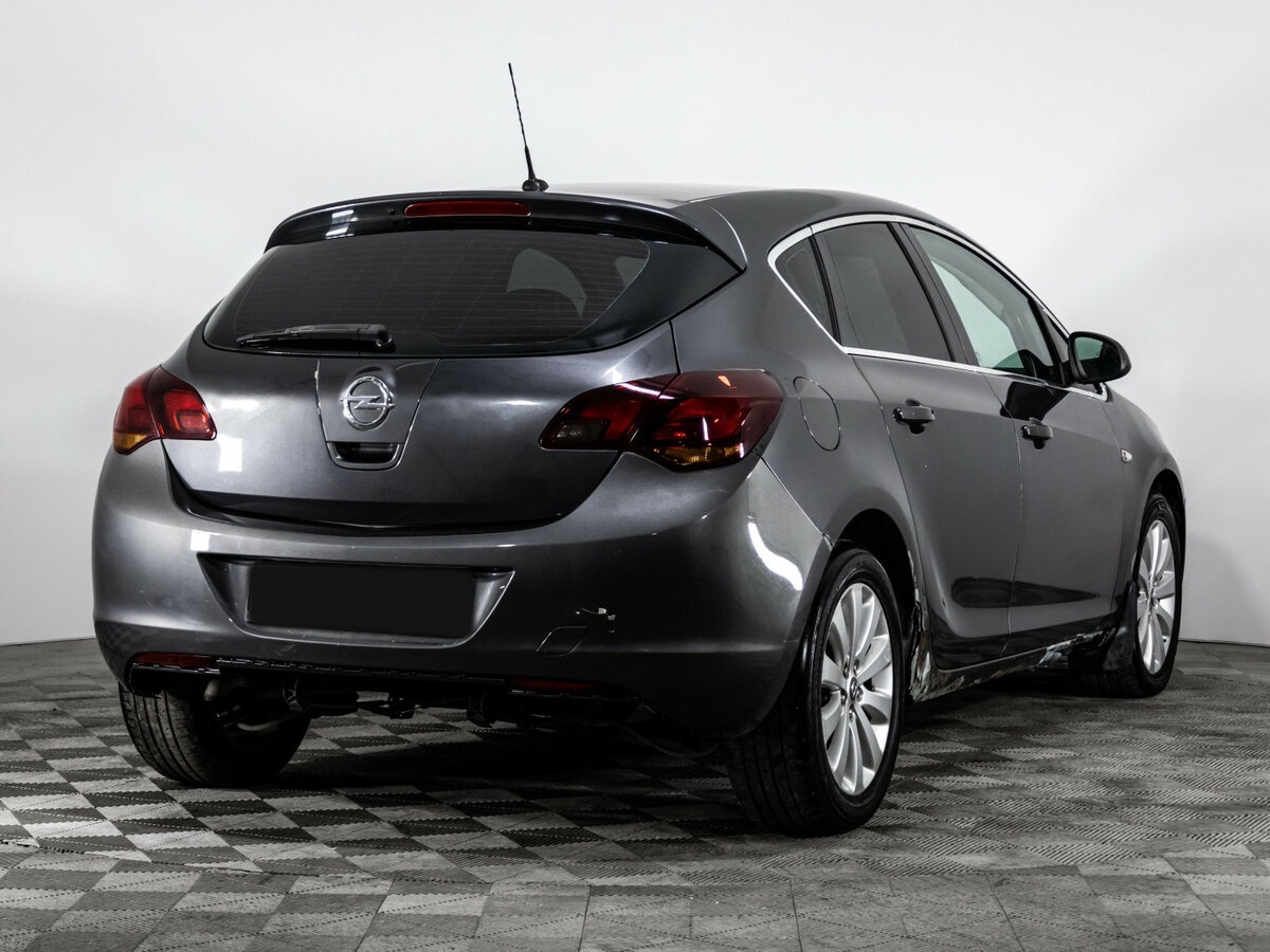 Opel Astra J, 2010 Фото №4