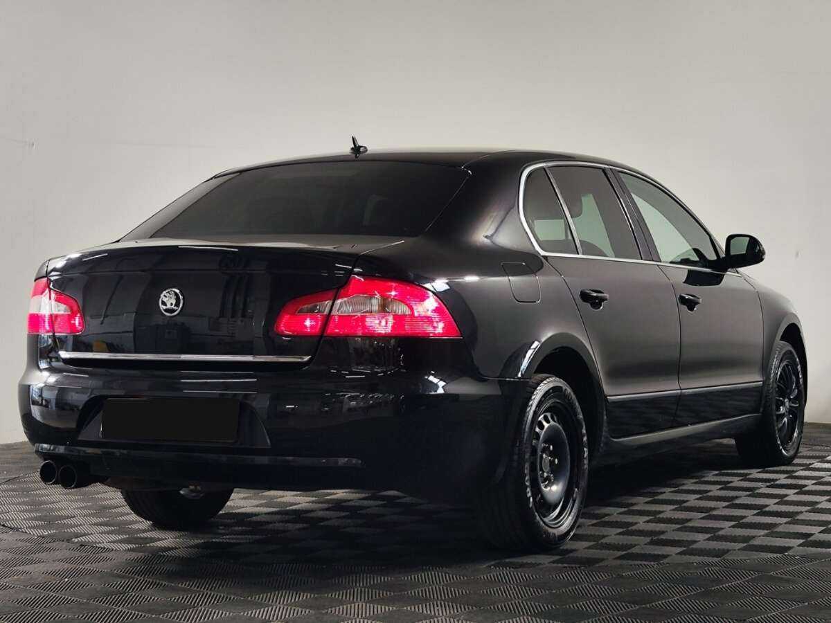 Skoda Superb DSG, 2010 Фото №3