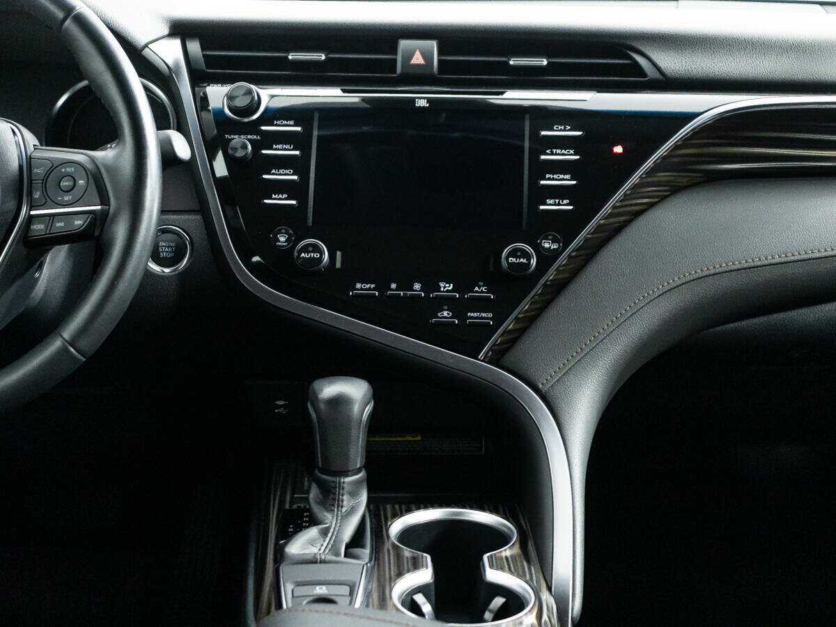 Toyota Camry, 2020 Фото №14