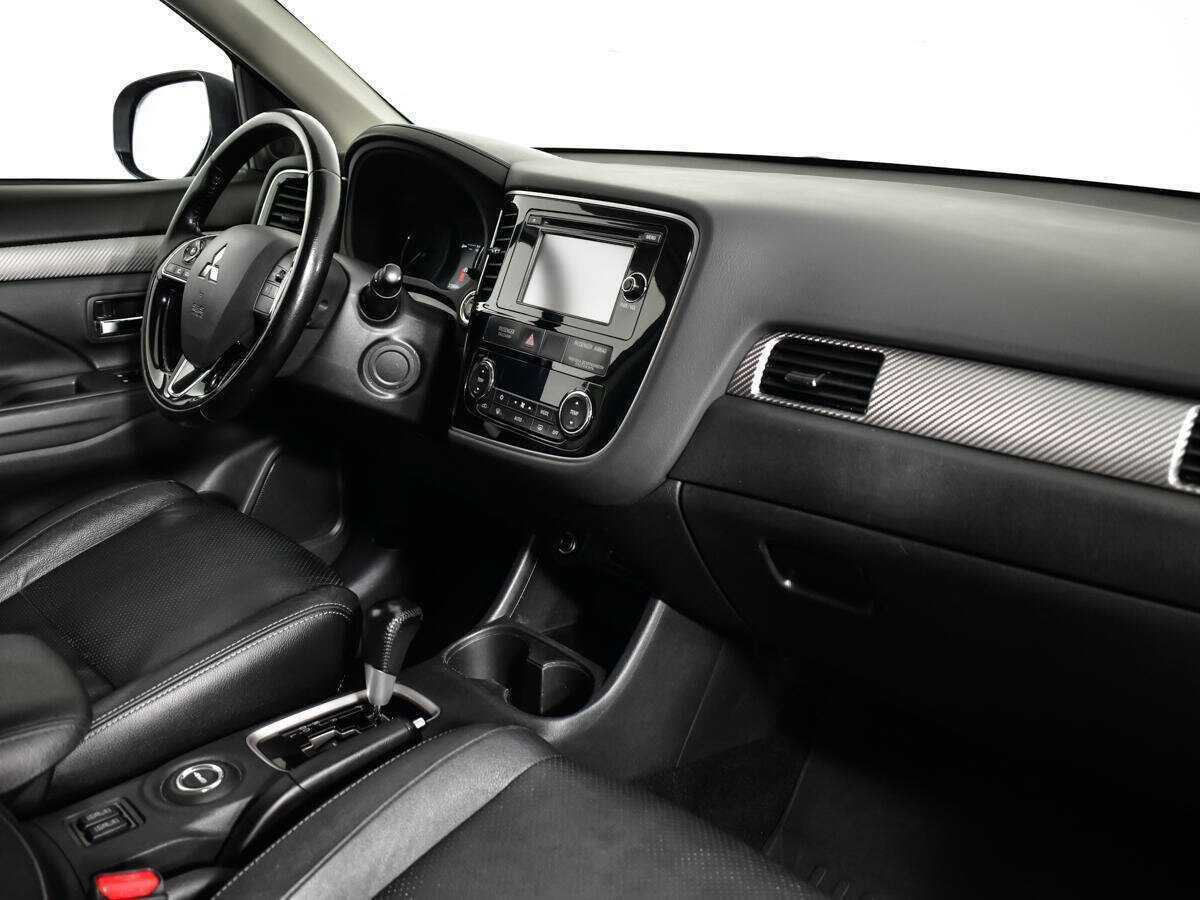 Mitsubishi Outlander, 2015 Фото №9