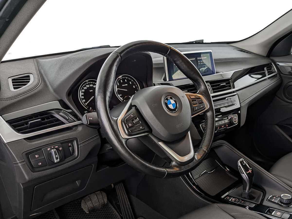 BMW X2 sDrive18i, 2020 Фото №11