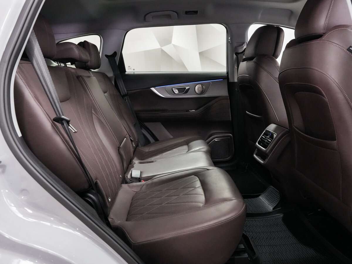 Chery Tiggo 8 Pro Plug-in Hybrid, 2023 Фото №15