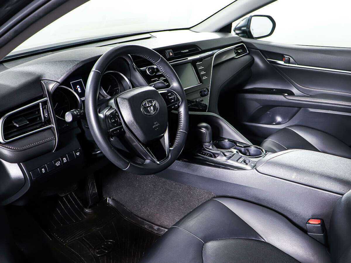 Toyota Camry, 2020 Фото №13