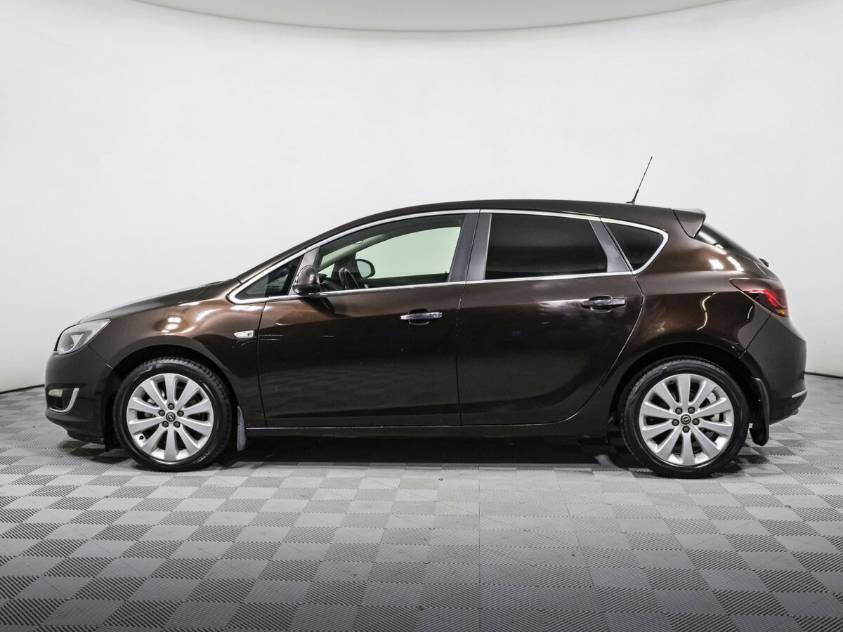 Opel Astra J Рестайлинг, 2013 Фото №8