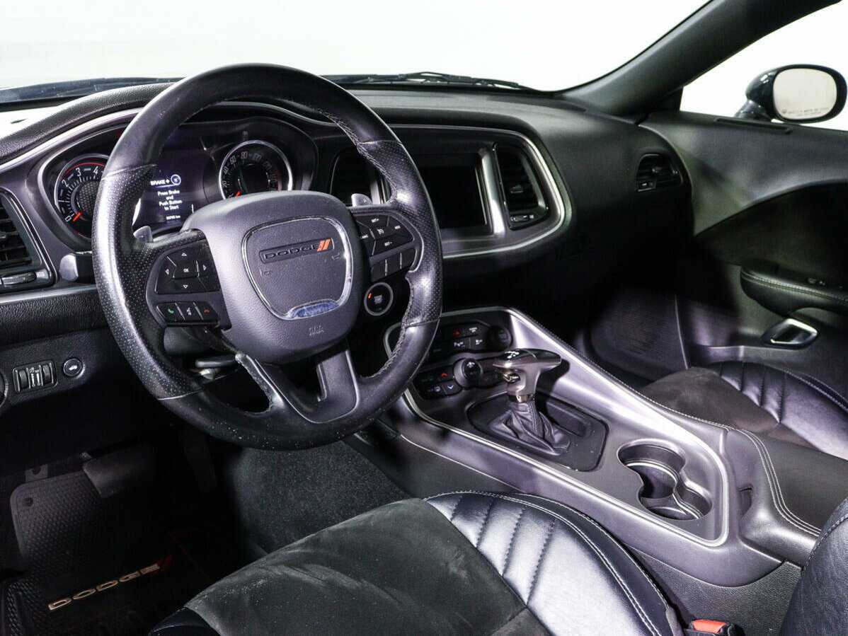 Dodge Challenger R__T, 2019 Фото №14