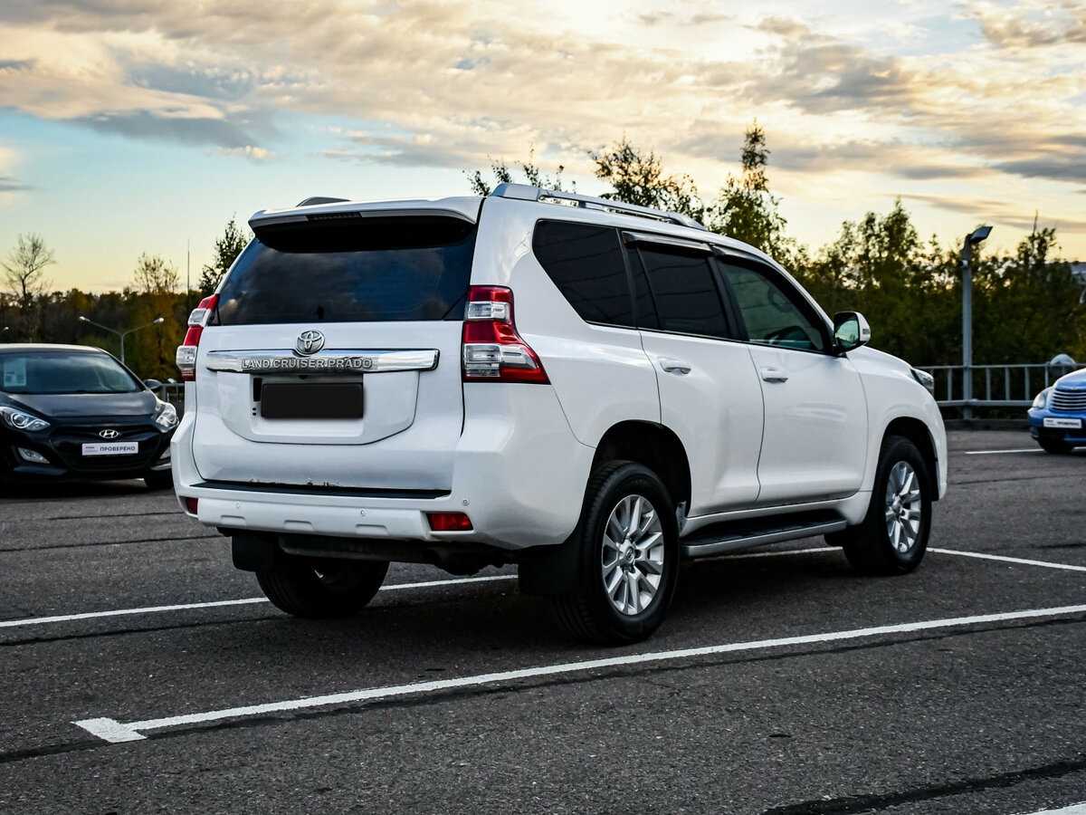 Toyota Land Cruiser Prado 150 Series Рестайлинг 1, 2014 Фото №5