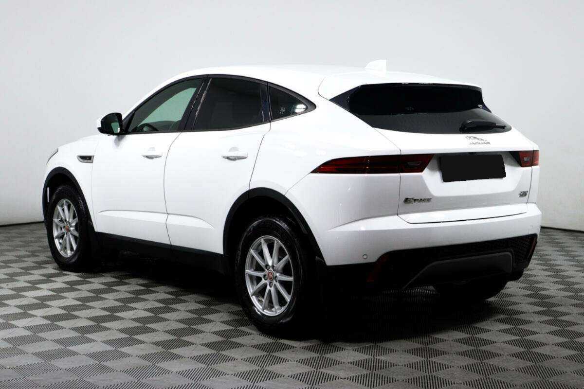 Jaguar E-Pace, 2018 Фото №7