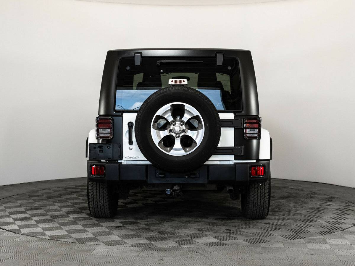 Jeep Wrangler, 2011 Фото №8