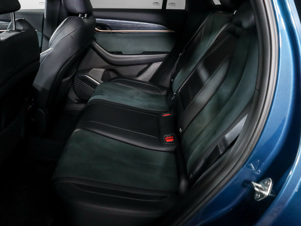 Geely Monjaro I, 2023 Фото №8
