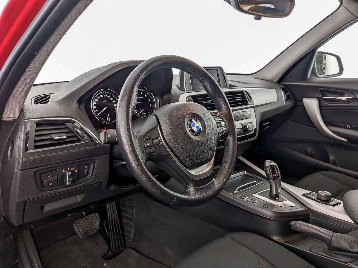 BMW 1 серии 118i, 2017 Фото №14