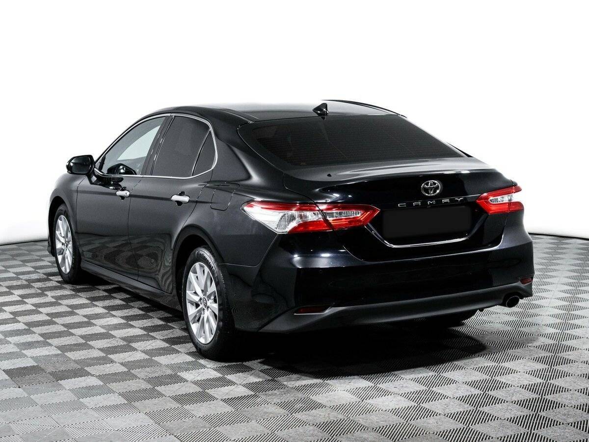 Toyota Camry, 2018 Фото №7