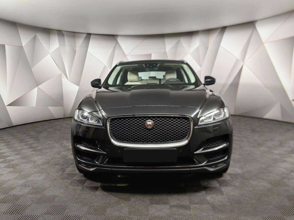 Jaguar F-Pace, 2018 Фото №7