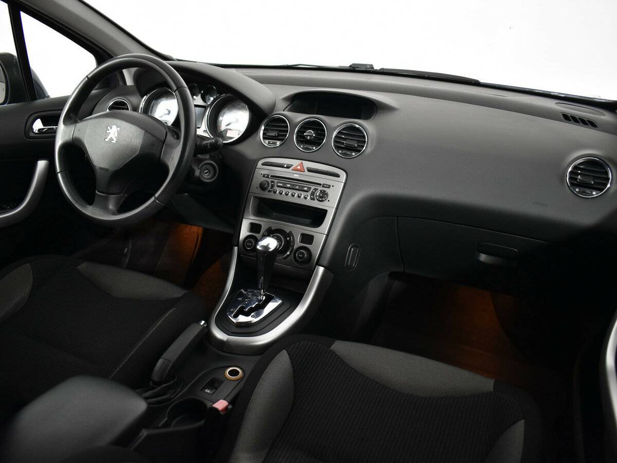 Peugeot 308, 2008 Фото №10
