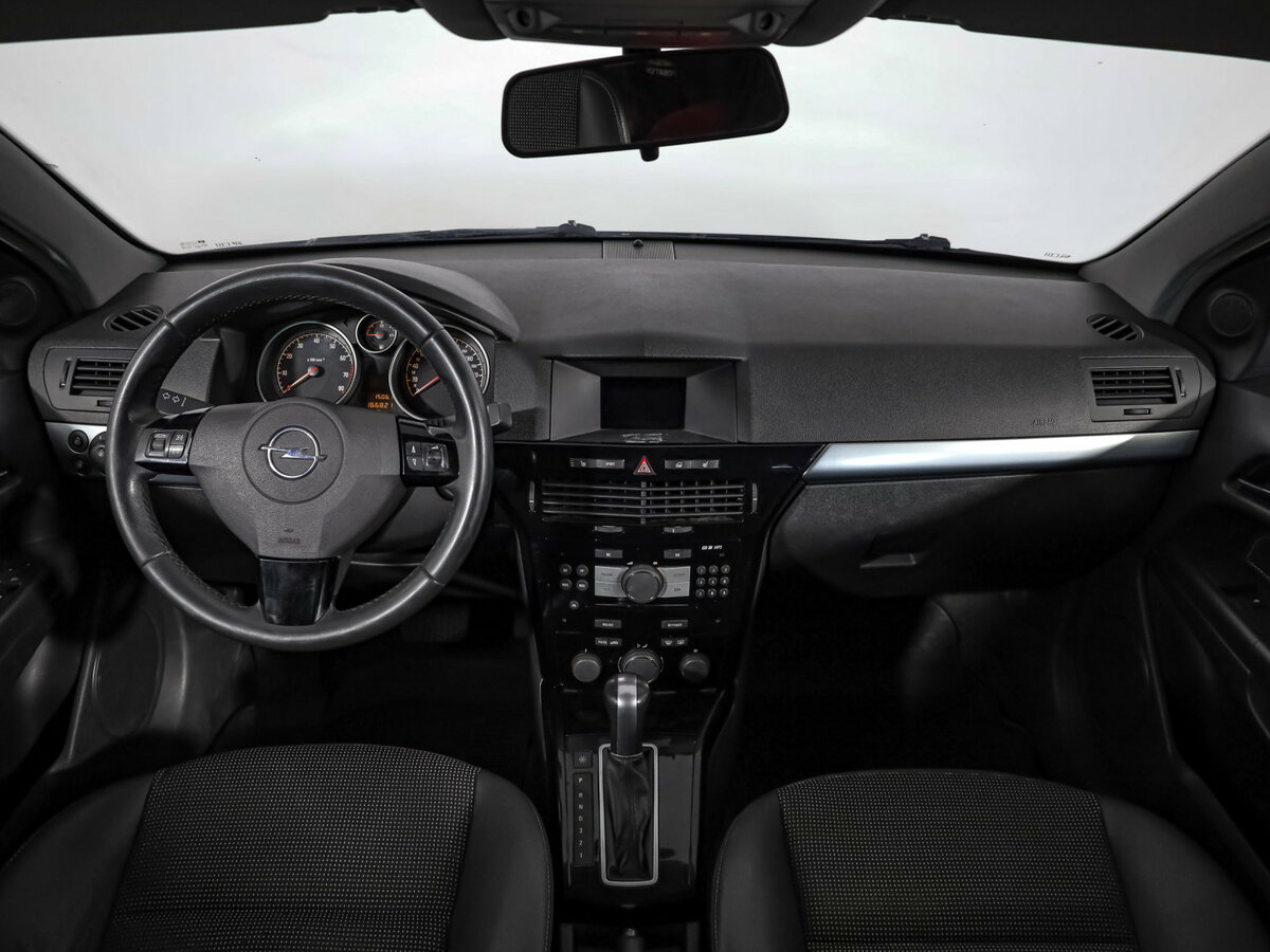Opel Astra GTC H Рестайлинг, 2008 Фото №8