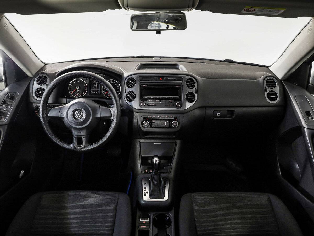 Volkswagen Tiguan I Рестайлинг, 2011 Фото №10