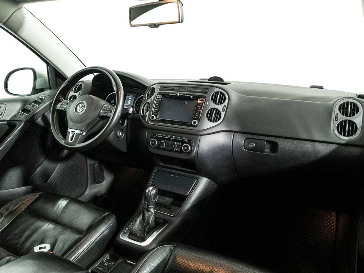 Volkswagen Tiguan, 2011 Фото №9