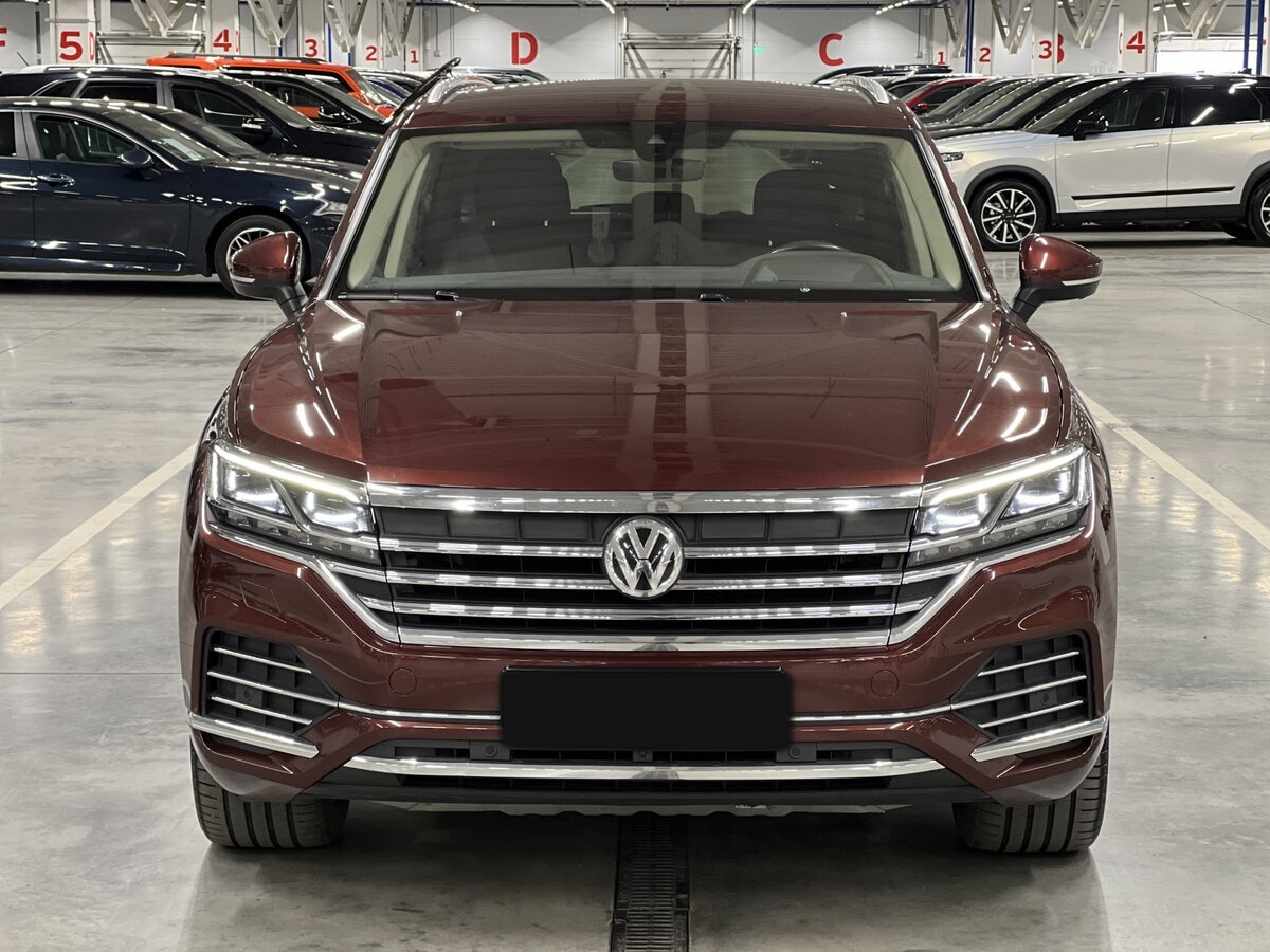 Volkswagen Touareg III, 2020 Фото №2