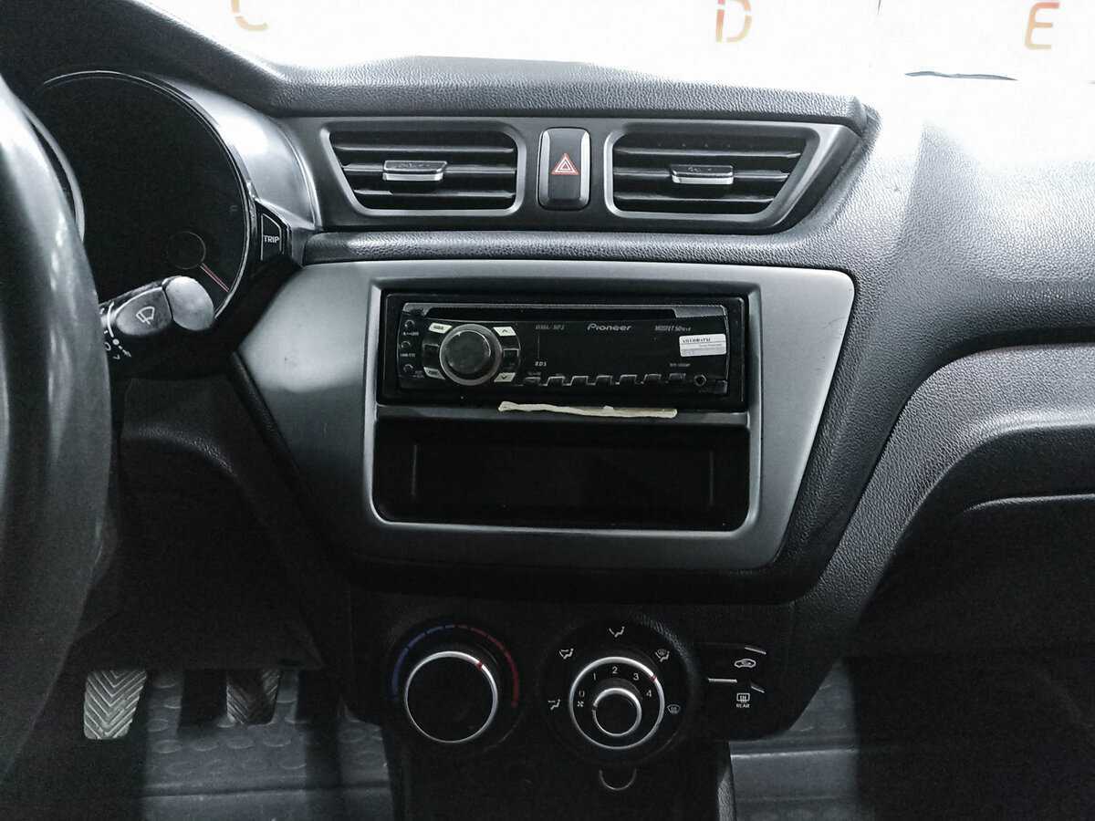 Kia Rio, 2014 Фото №15