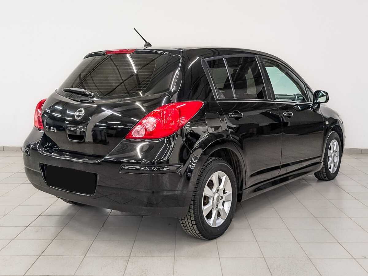 Nissan Tiida, 2010 Фото №5