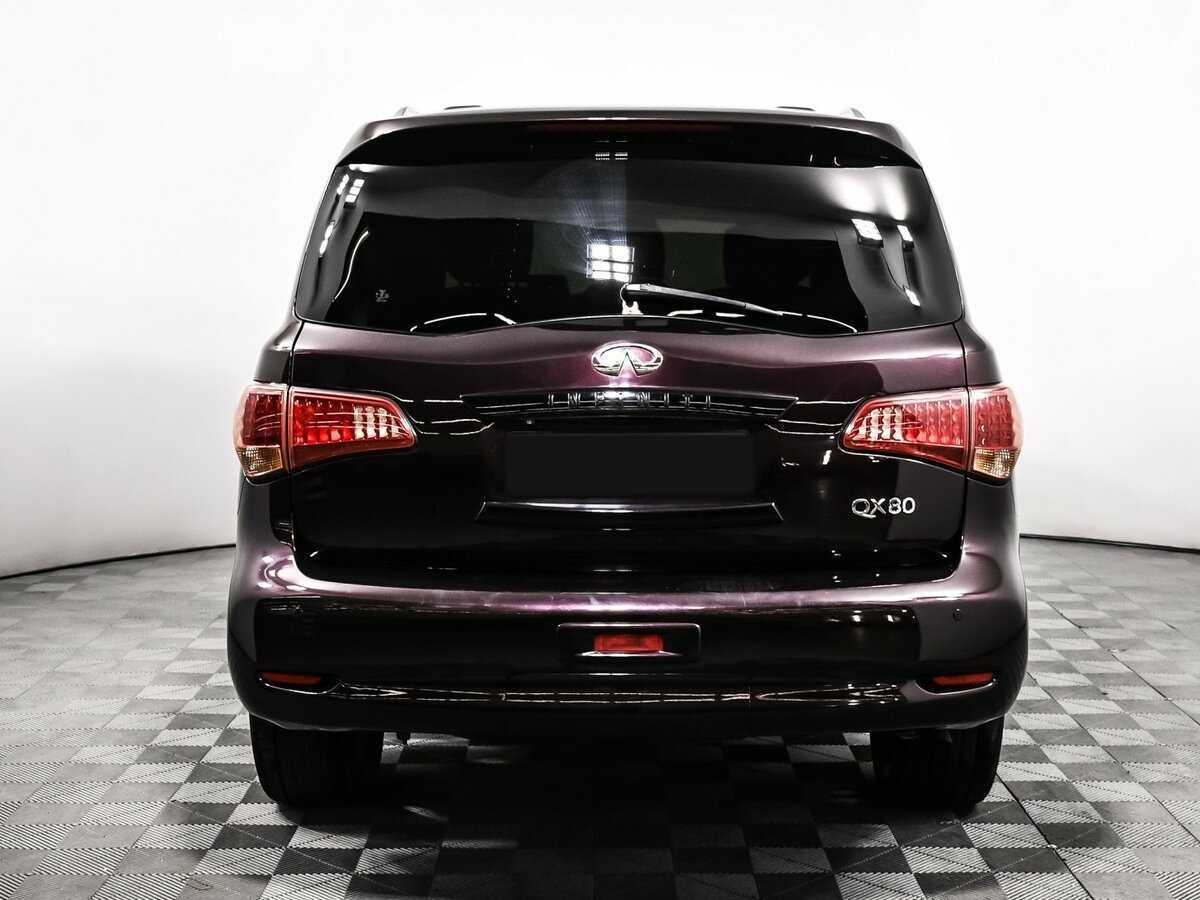 Infiniti QX56, 2011 Фото №7