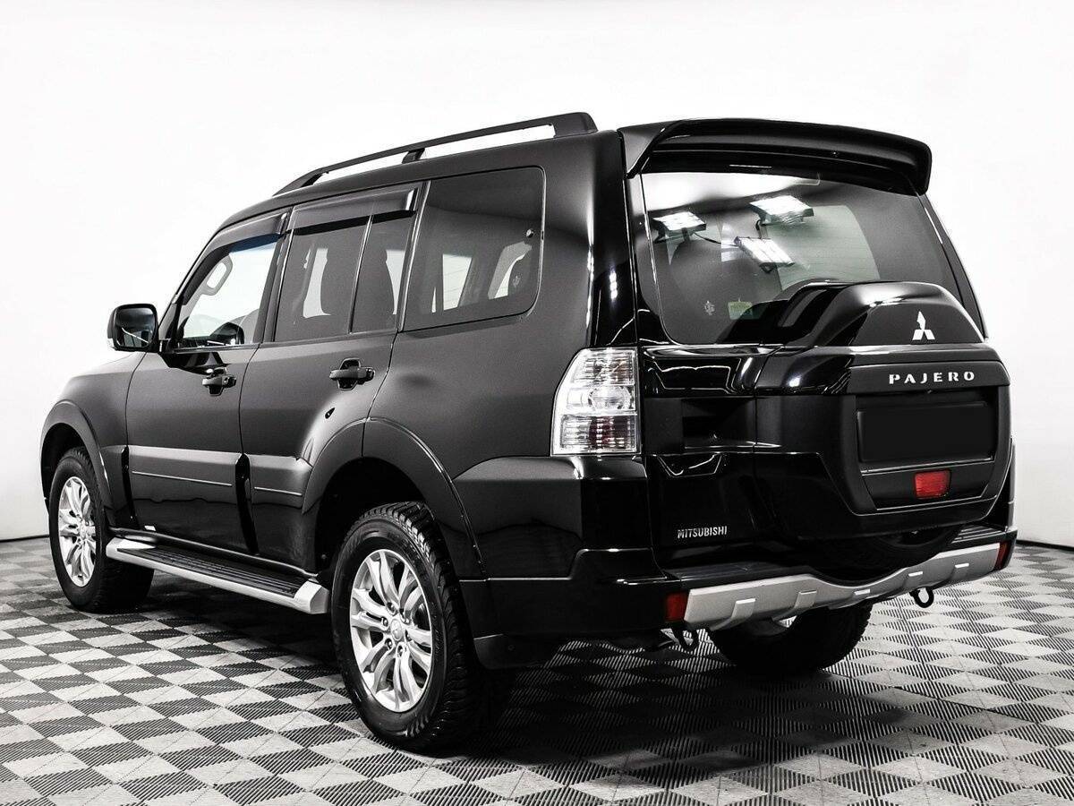 Mitsubishi Pajero, 2015 Фото №7