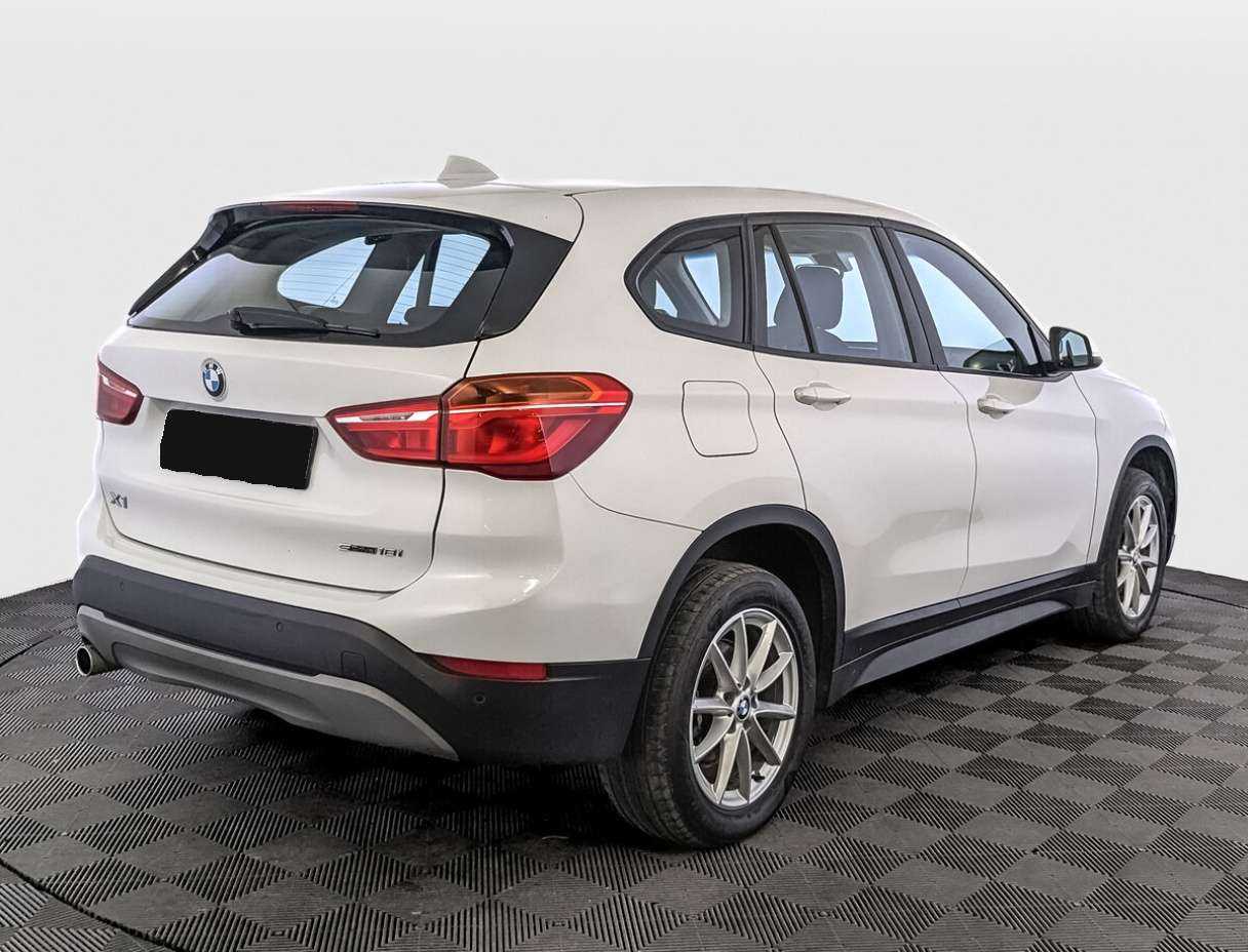 BMW X1 18i sDrive, 2019 Фото №5