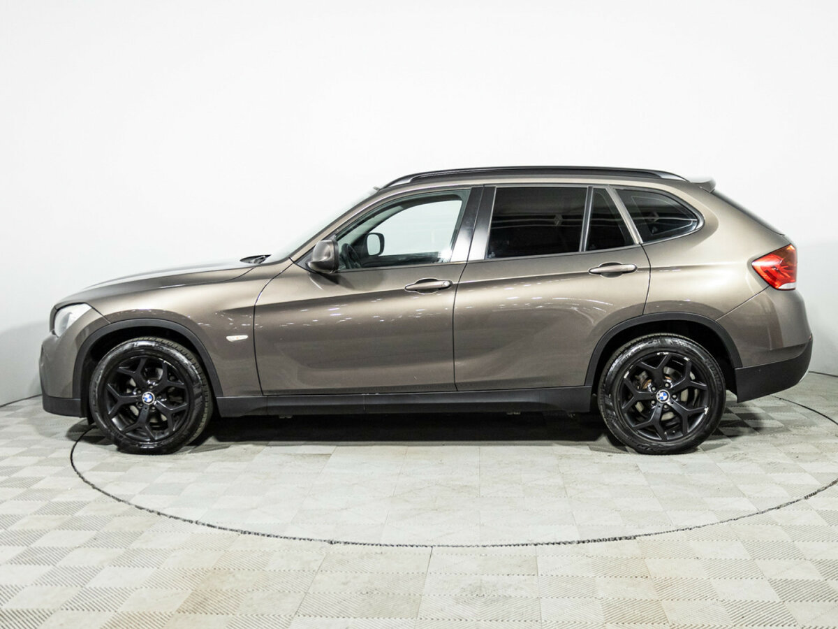BMW X1 18i I (E84), 2011 Фото №8