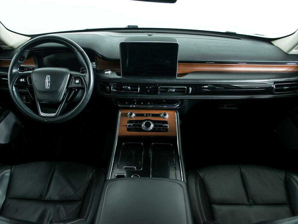 Lincoln Aviator, 2020 Фото №10