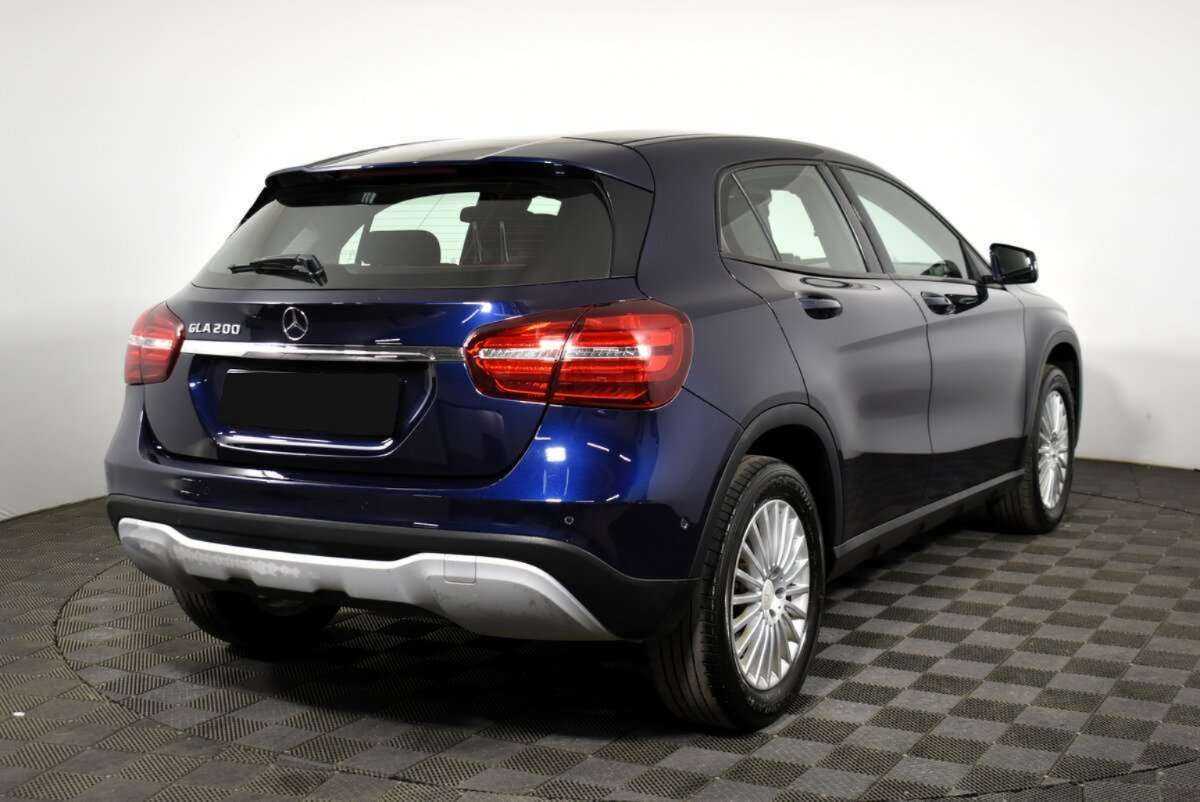 Mercedes-Benz GLA 200, 2018 Фото №3