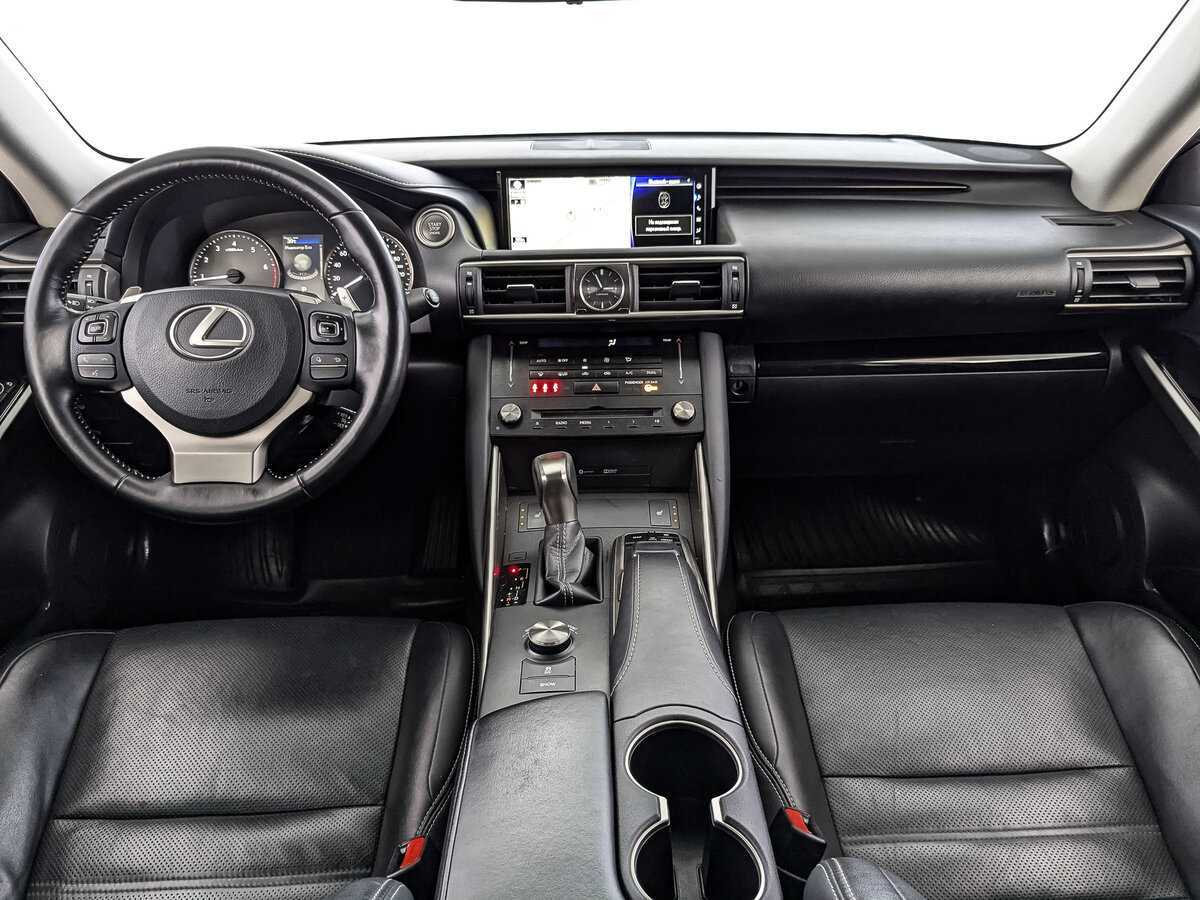 Lexus IS 300, 2018 Фото №10
