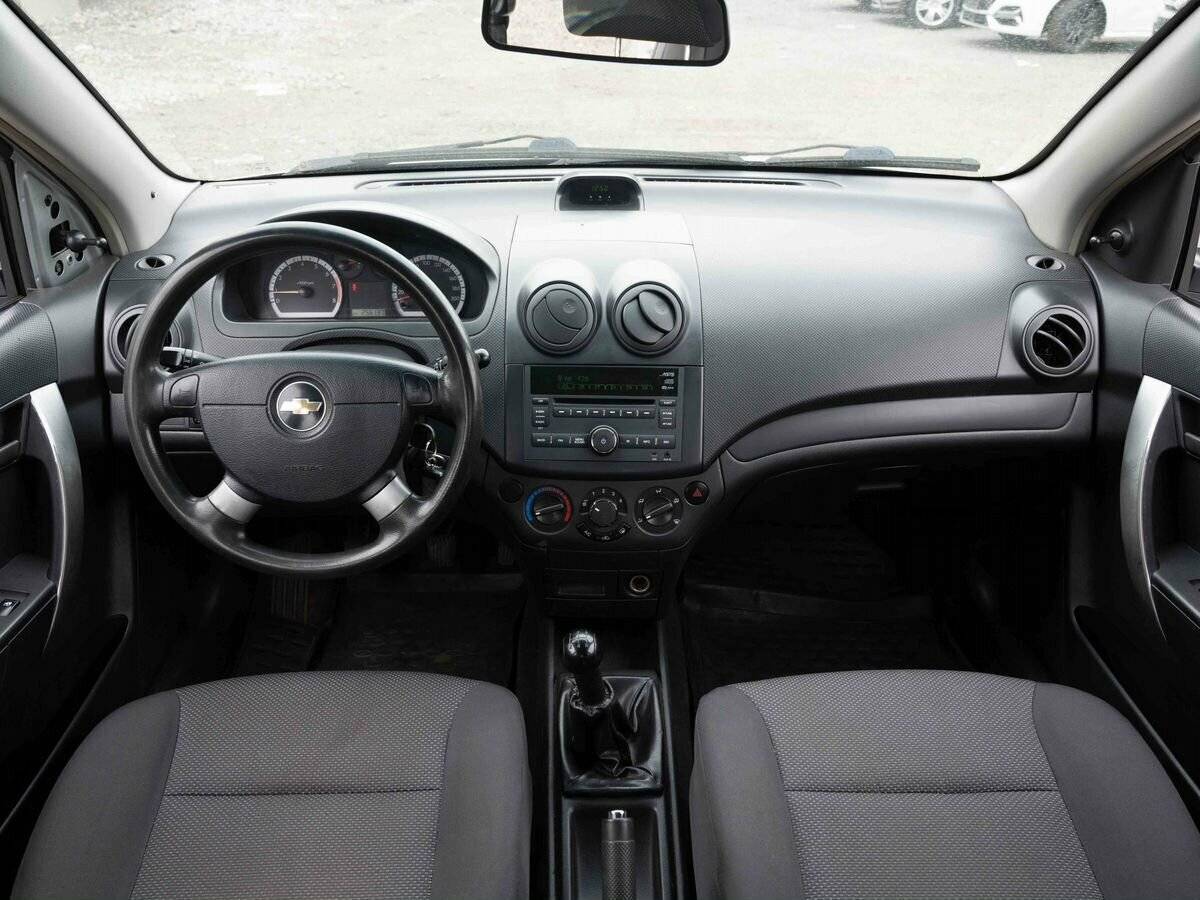 Chevrolet Aveo, 2010 Фото №13