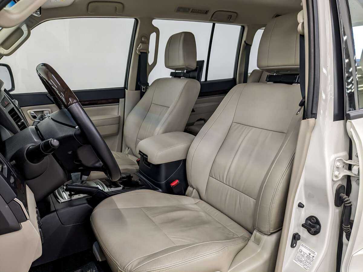 Mitsubishi Pajero, 2019 Фото №16
