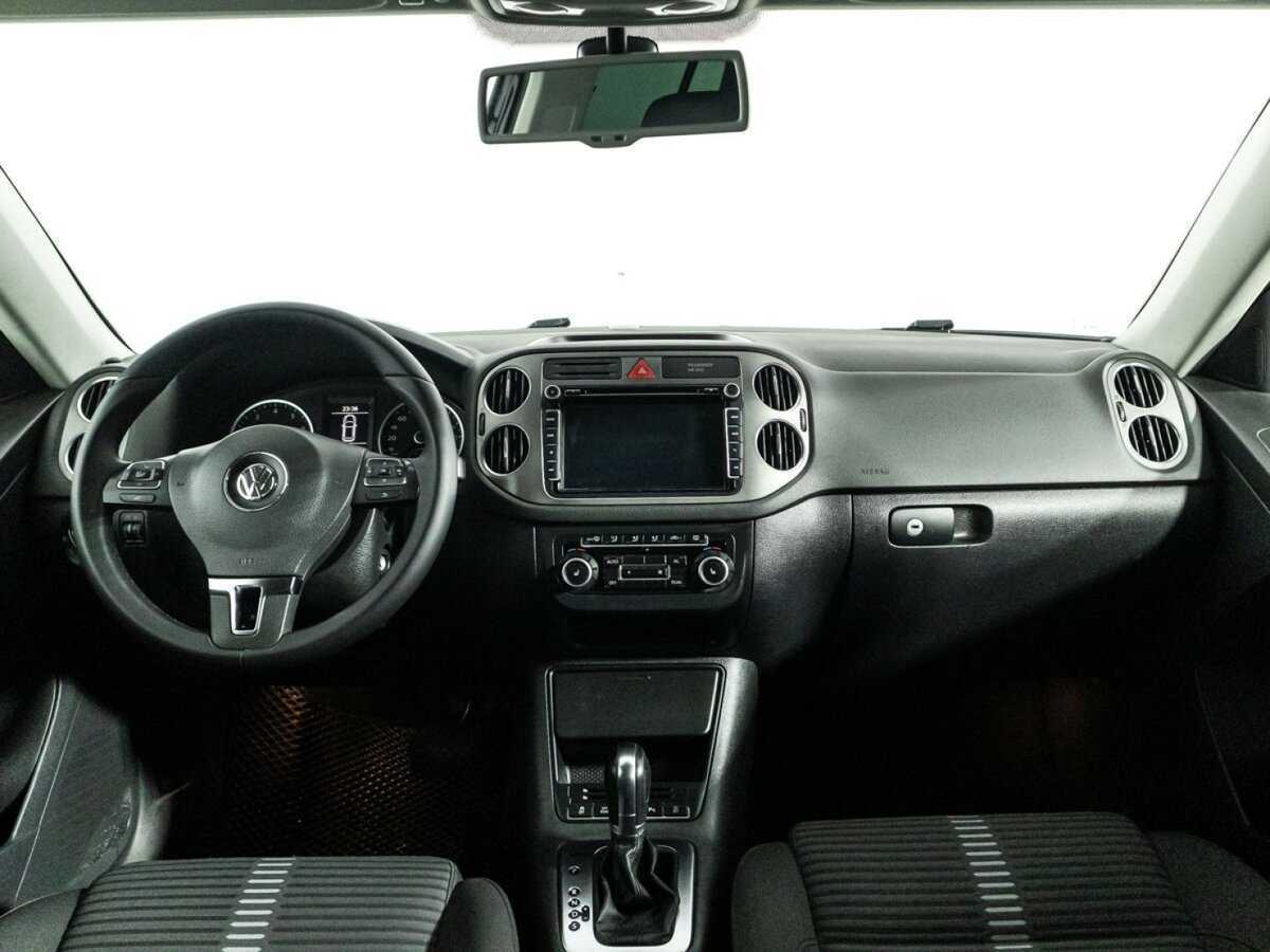 Volkswagen Tiguan, 2010 Фото №13