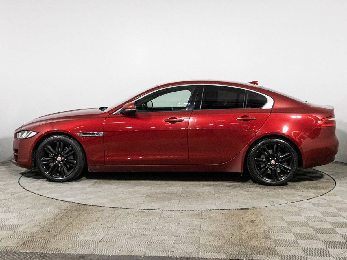 Jaguar XE, 2016 Фото №8