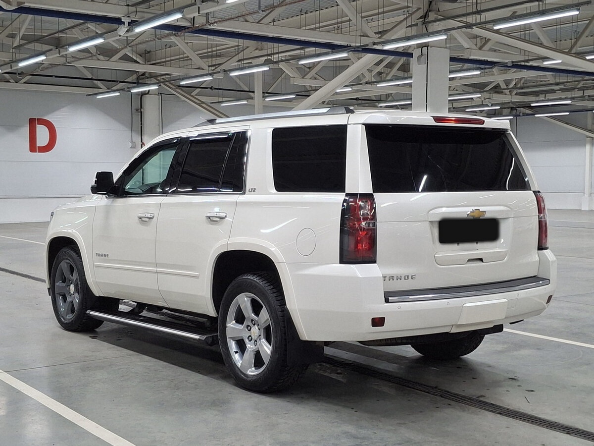 Chevrolet Tahoe IV, 2015 Фото №7