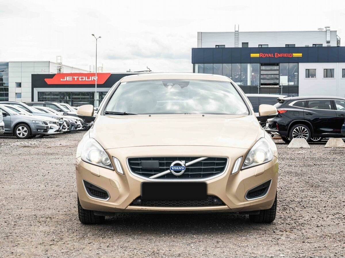 Volvo S60, 2011 Фото №2