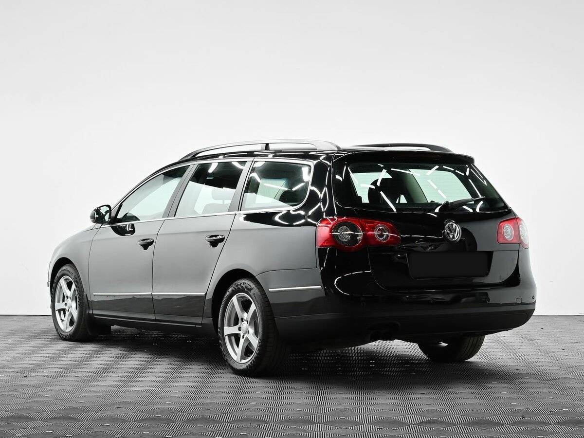 Volkswagen Passat, 2010 Фото №2