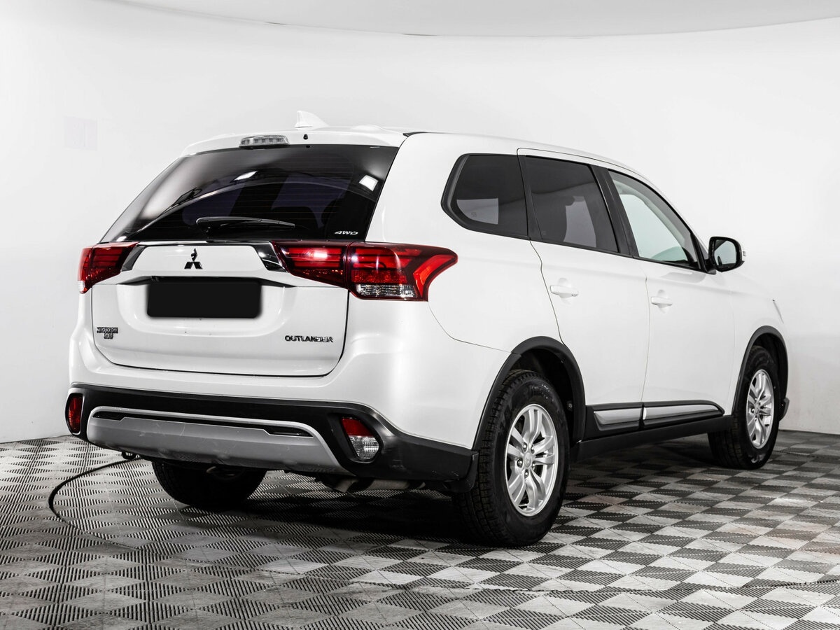 Mitsubishi Outlander III Рестайлинг 3, 2018 Фото №5