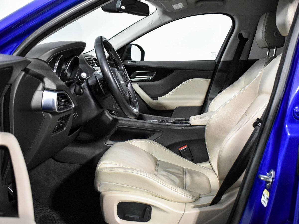 Jaguar F-Pace, 2018 Фото №8