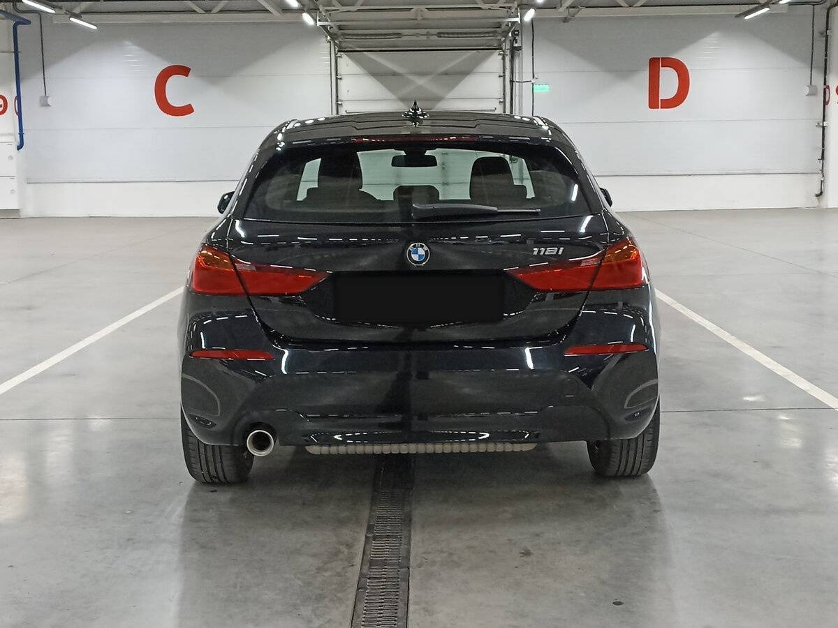 BMW 1 серии 118i, 2019 Фото №6