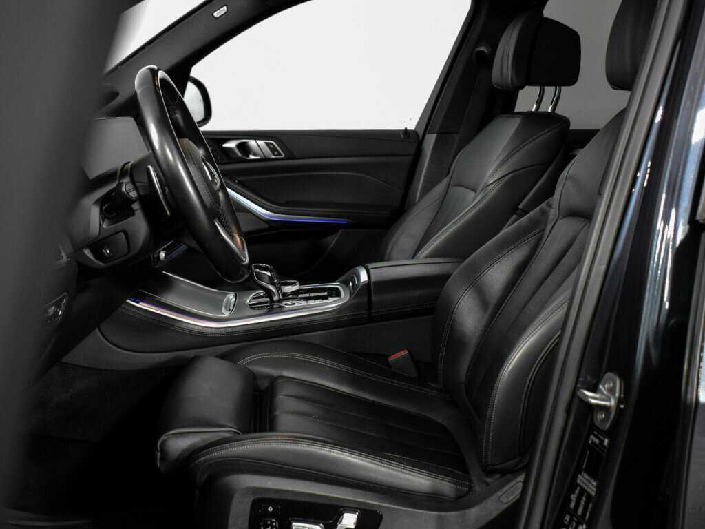 BMW X5 M50d, 2020 Фото №12