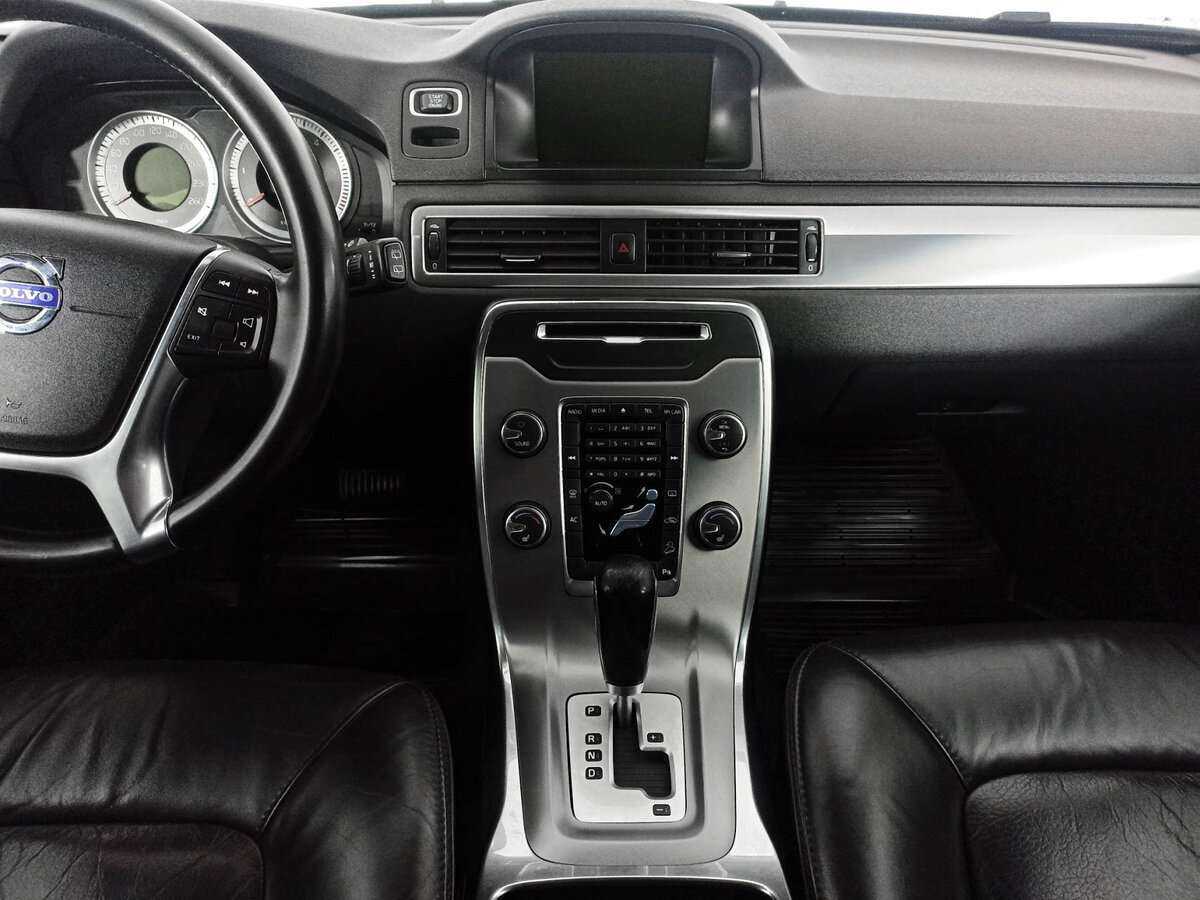 Volvo XC70, 2011 Фото №13