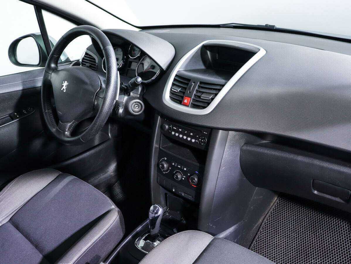 Peugeot 207, 2010 Фото №7