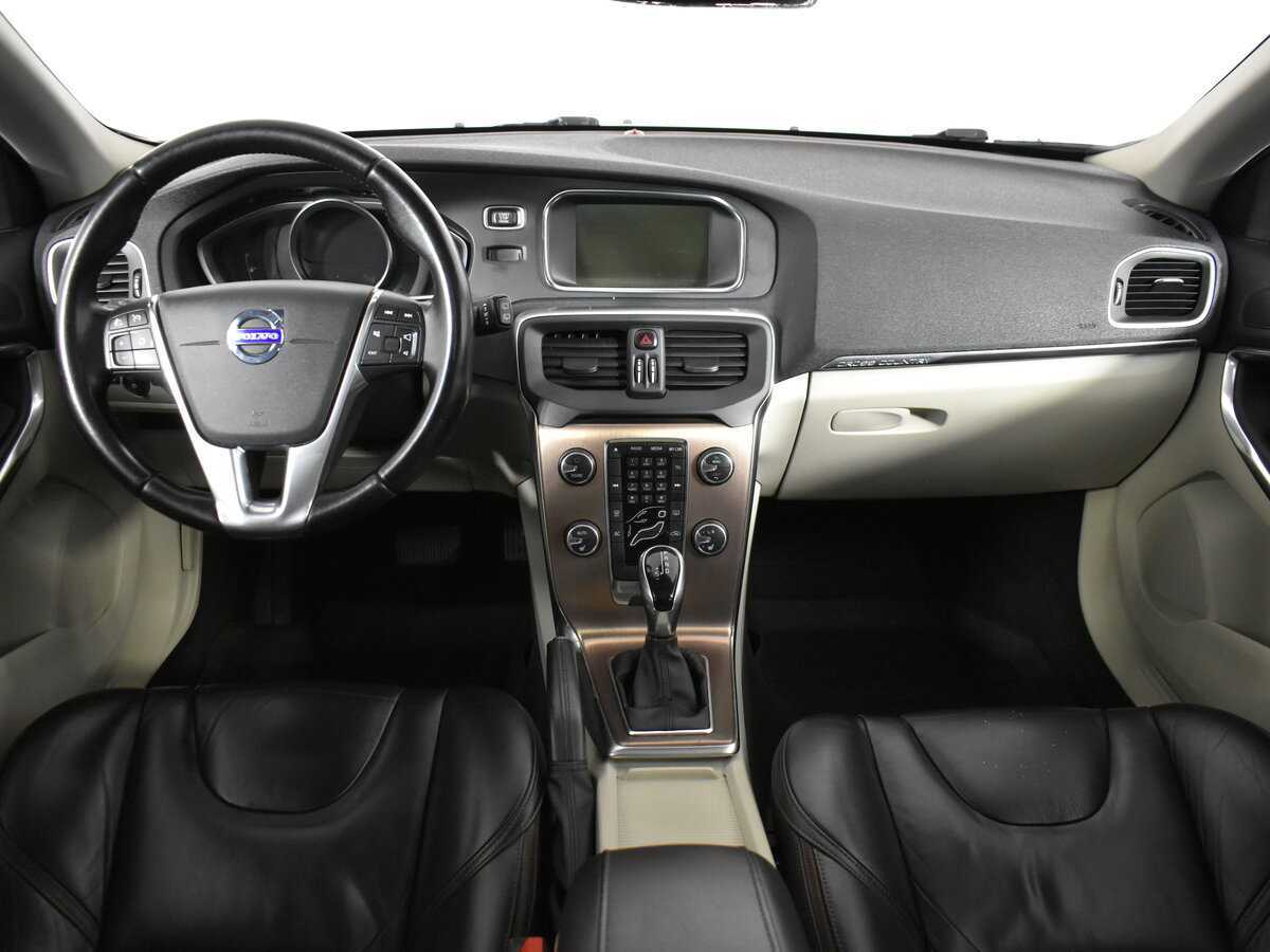 Volvo V40 Cross Country, 2013 Фото №7