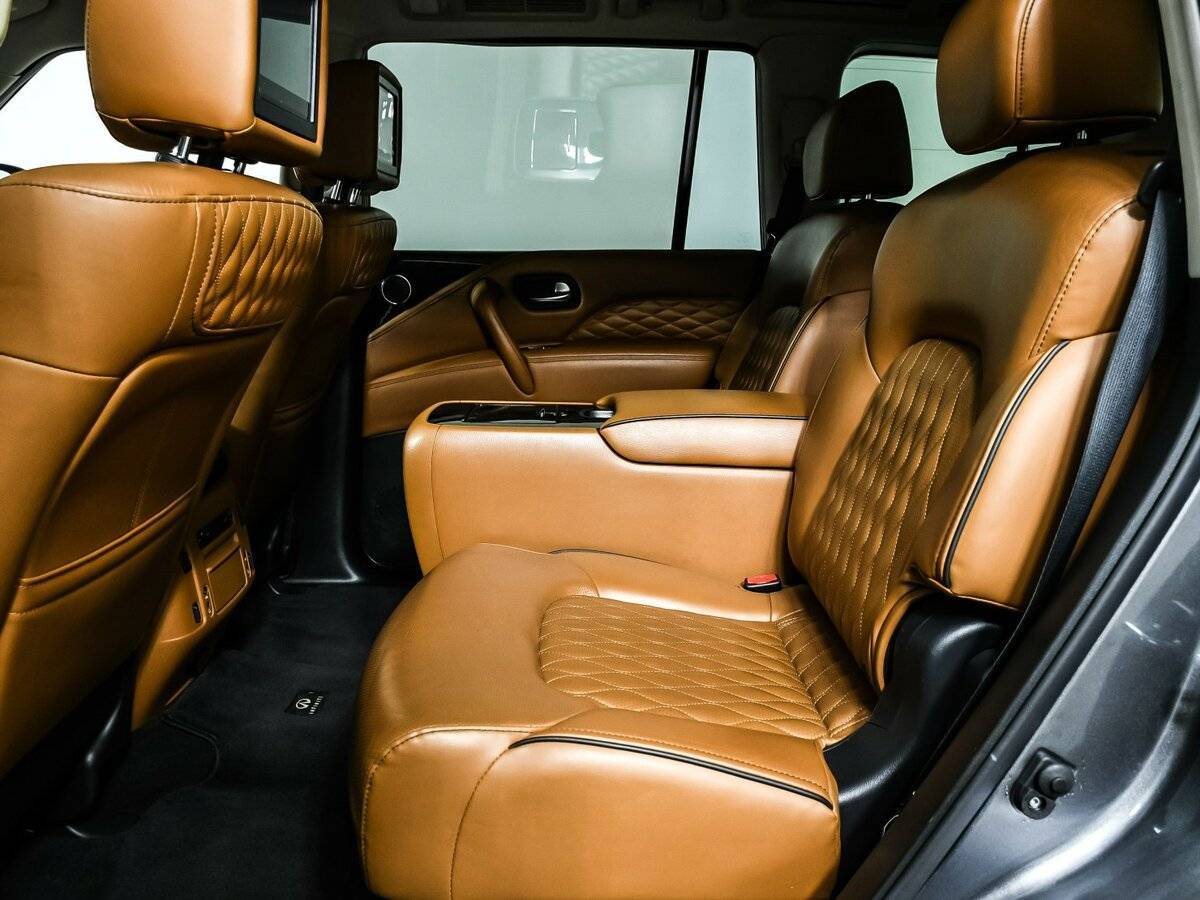 Infiniti QX80, 2019 Фото №12